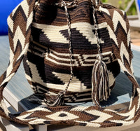 Handmade Wayuu Bag – Artisan Woven Crossbody | Colombian Handcrafted Bag
