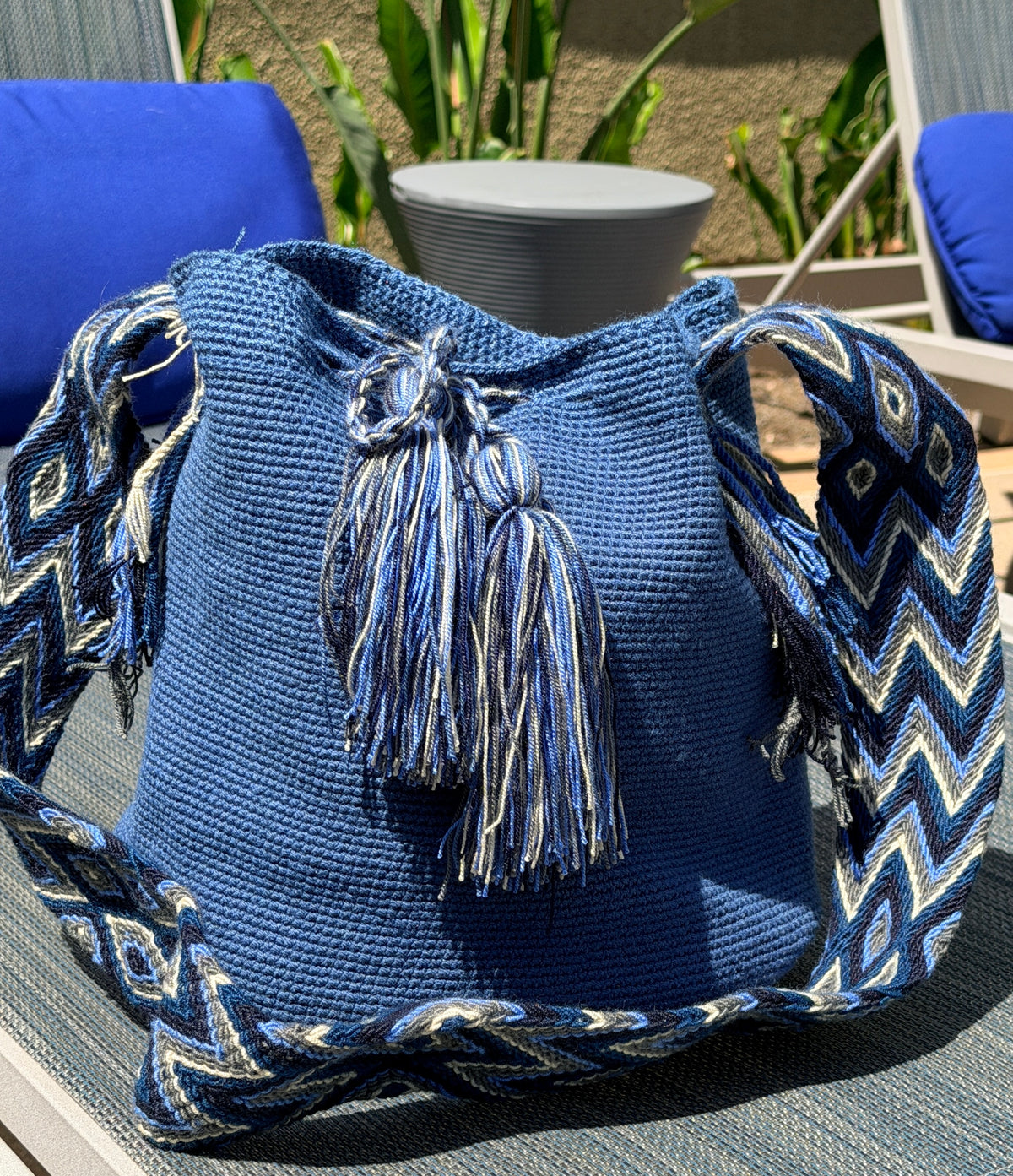 Handmade Wayuu Bag – Blue Artisan Woven Crossbody | Colombian Luxury Craft