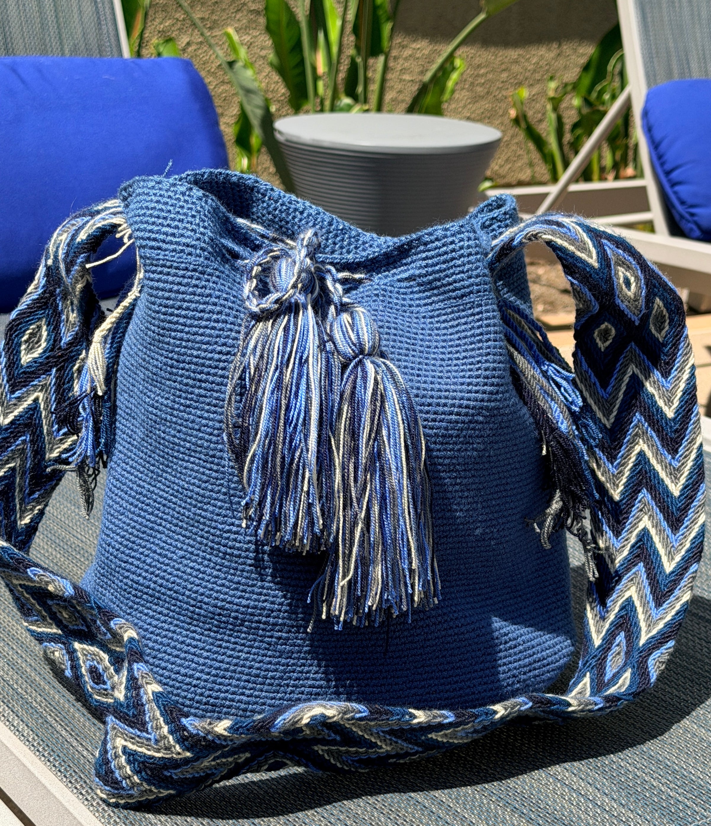 Handmade Wayuu Bag – Blue Artisan Woven Crossbody | Colombian Luxury Craft