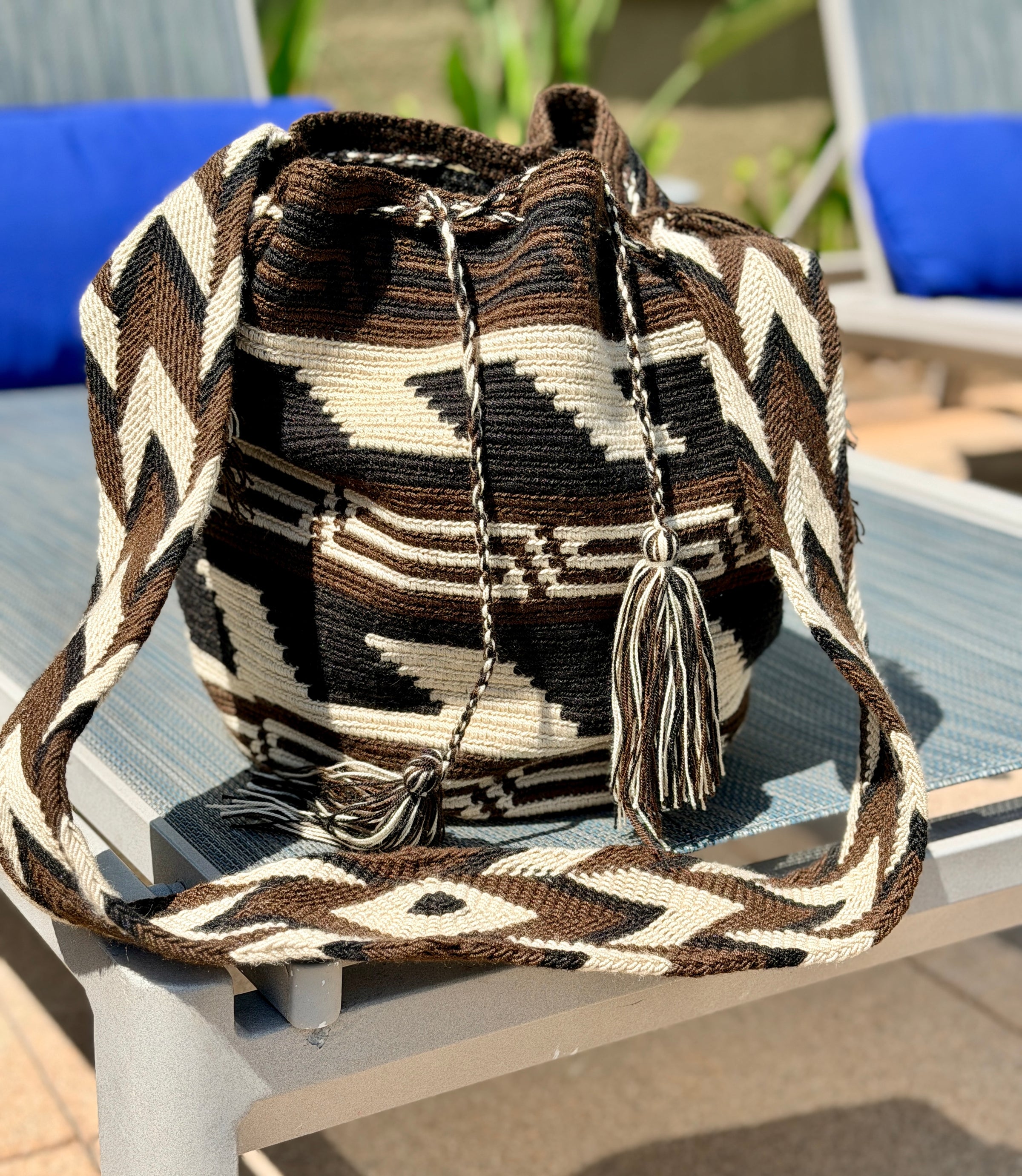 Handmade Wayuu Bag – Artisan Woven Crossbody | Colombian Handcrafted Bag