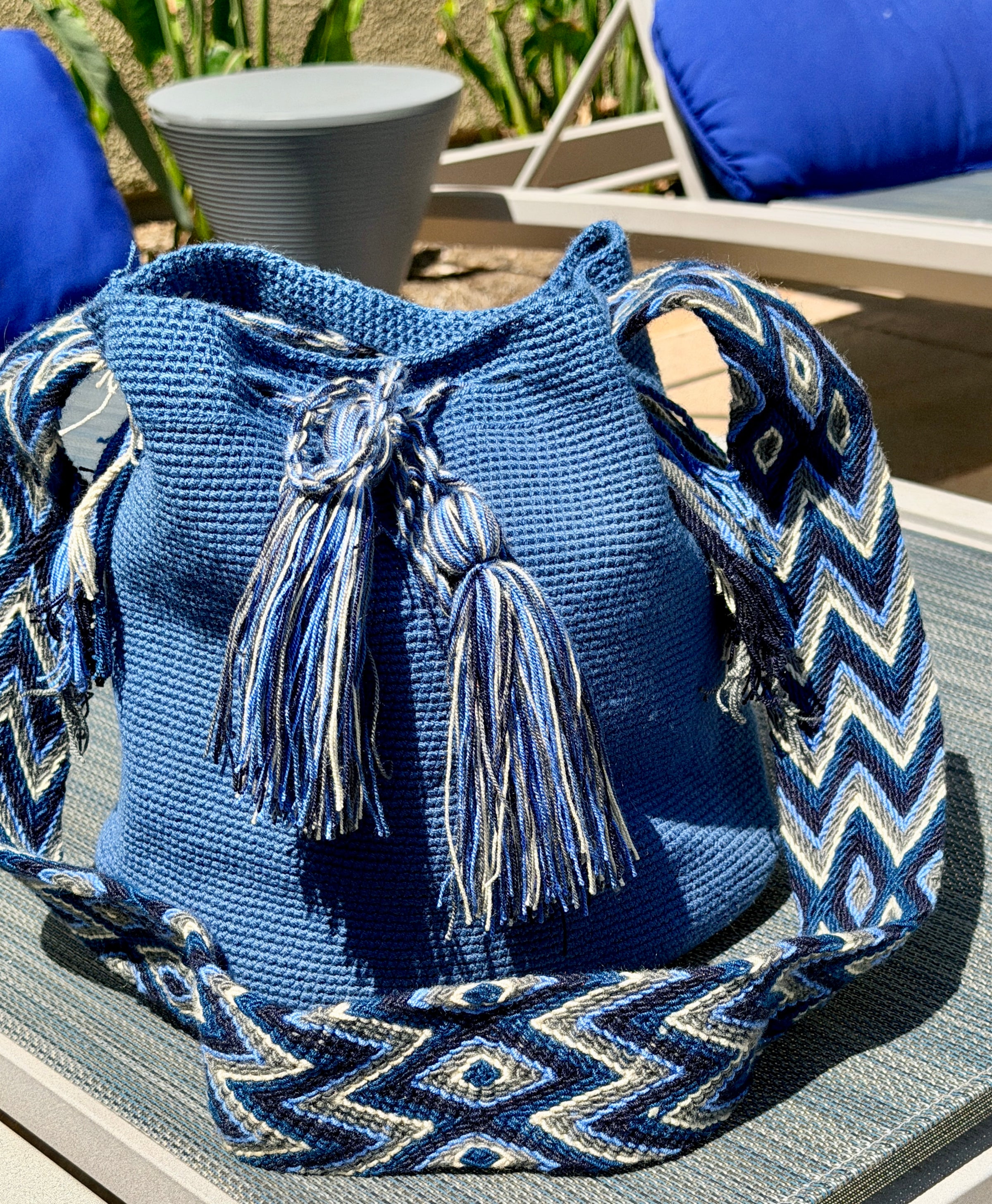Handmade Wayuu Bag – Blue Artisan Woven Crossbody | Colombian Luxury Craft