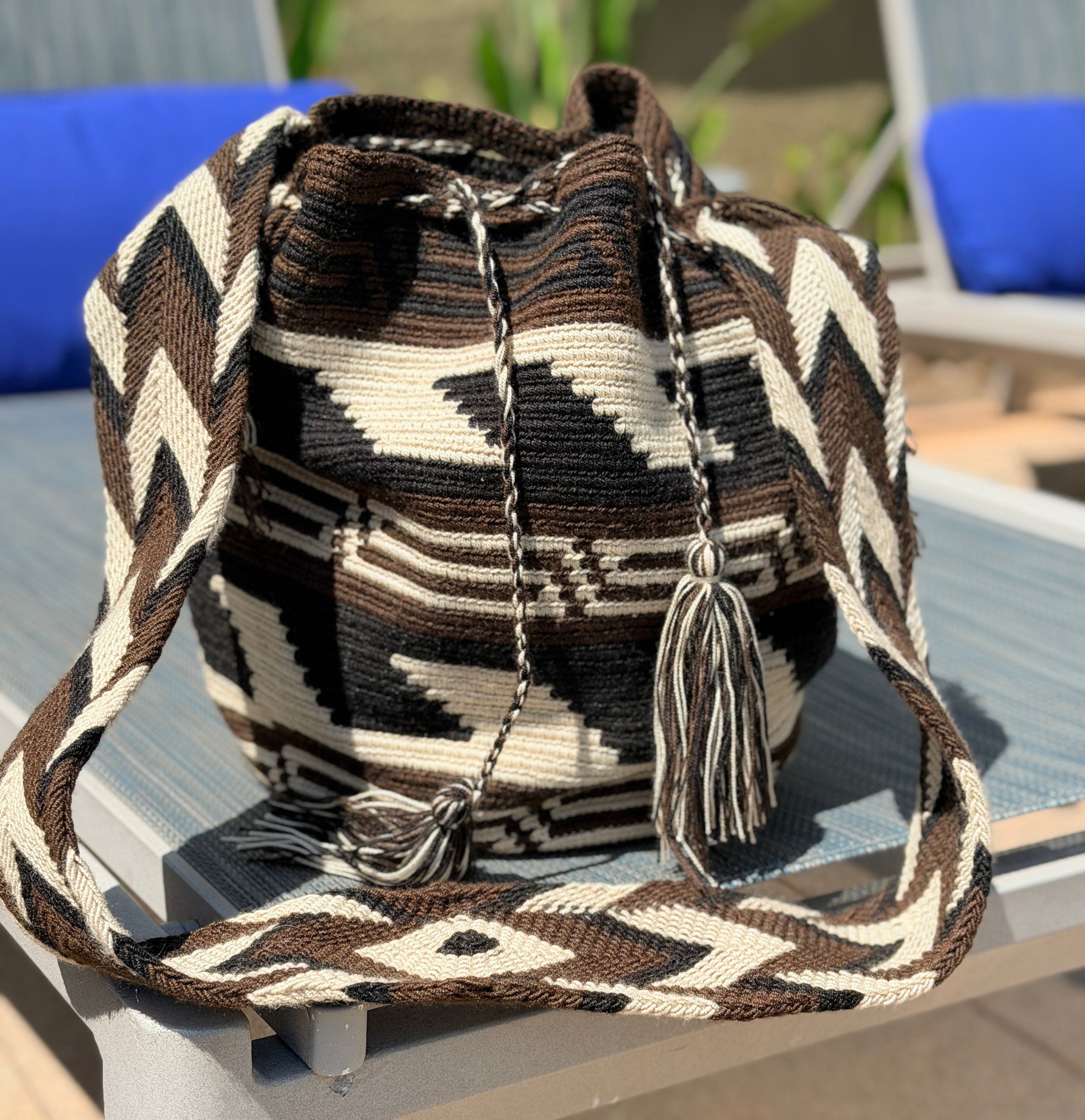 Handmade Wayuu Bag – Artisan Woven Crossbody | Colombian Handcrafted Bag