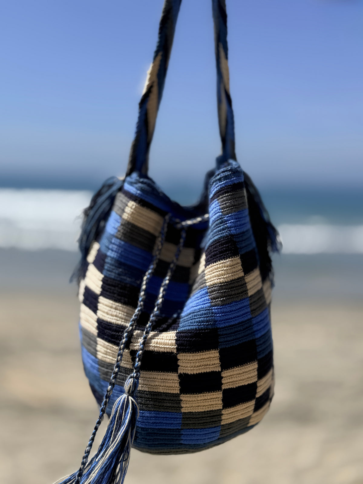 Wayuu Handmade Mochila Bag – Artisan Handwoven Bag from Colombia