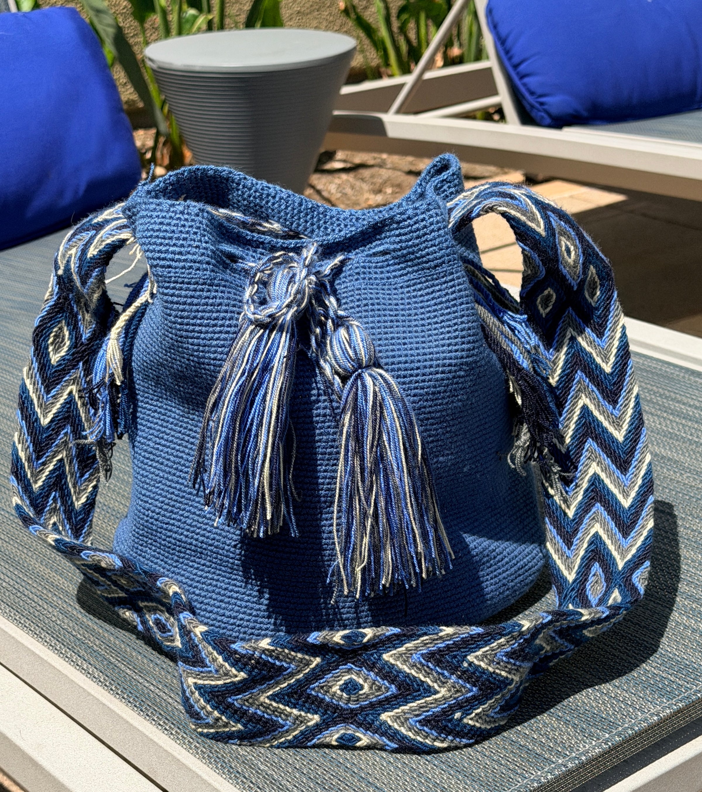 Handmade Wayuu Bag – Blue Artisan Woven Crossbody | Colombian Luxury Craft